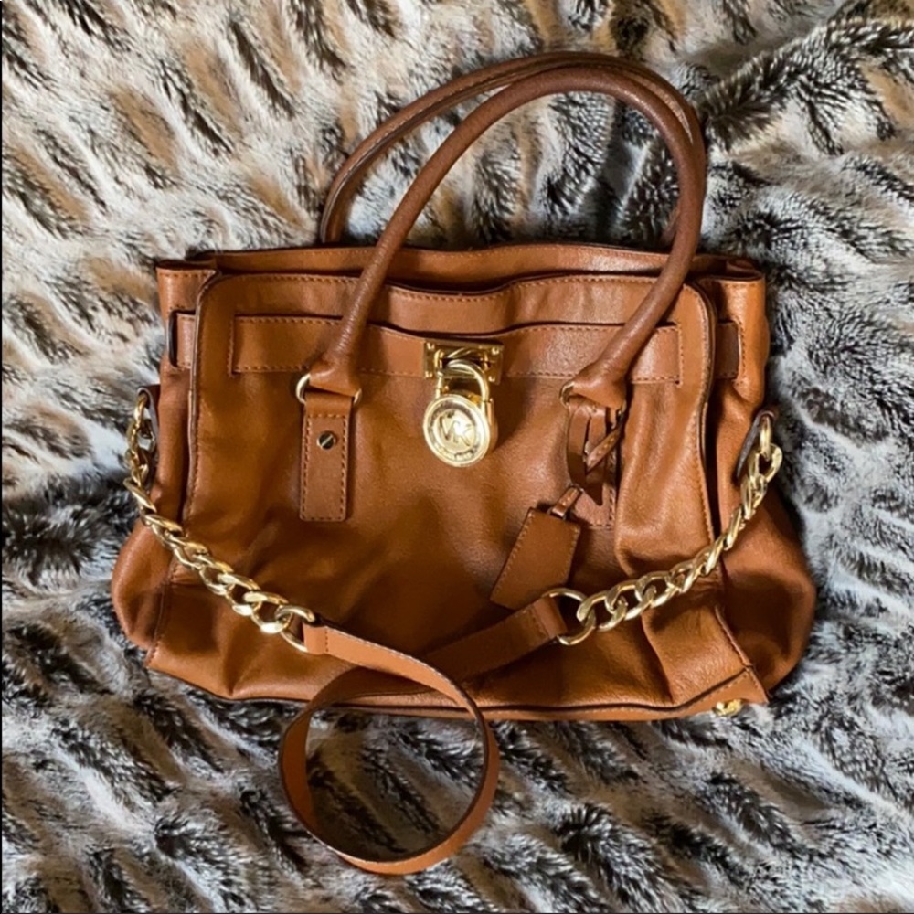 Michael Kors Hamilton small E/W messenger